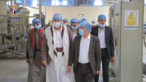 نائب وزير الصناعة يطلع على العملية الإنتاجية بمصنع ينور