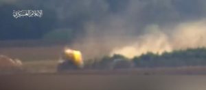 صواريخ ومدفعية المجاهدين تنكل بقوات العدو في محاور التوغل بغزة