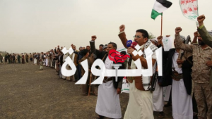 أبناء مديرية آزال بالأمانة يفوضون قائد الثورة ويباركون المرحلة الخامسة من التصعيد