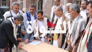 إب.. توزيع أسطوانات الغاز المنزلي للأسر الأشد فقراً في مديرية حبيش