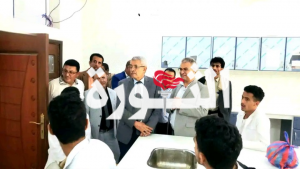 وزير التعليم العالي يشيد بمستوى الأداء العلمي والأكاديمي بجامعة إب