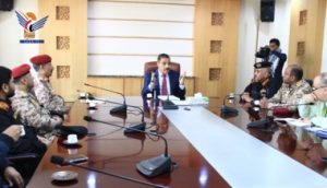 وزير الخارجية يشيد بعمل لجنة إعادة الانتشار