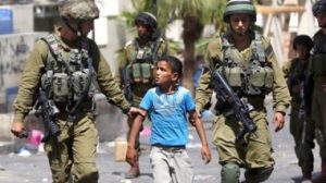 العدو الصهيوني يعتقل 690 طفلا منذ السابع من أكتوبر