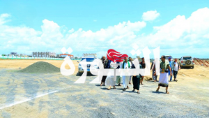 55 القائم بأعمال محافظ تعز يطلع على العمل الجاري بساحة الرسول الأعظم في المدينة الطبية