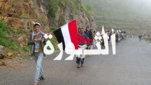 الدورات العسكرية المفتوحة محافظة حجة تشهد مسيرا لخريجي الدورات العسكرية المفتوحة ضمن حملة “طوفان الأقصى”