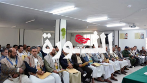المكتب التنفيذي بصنعاء يناقش تطوير الأداء الإداري والتنموي