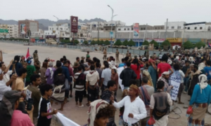 احتقان واستنفار في عدن المحتلة وتصعيد شعبي ضد مرتزقة الامارات