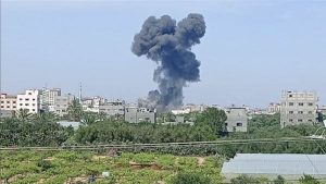 عاجل // طيران العدوان الأمريكي البريطاني يشن غارتين على الجبانة بالحديدة