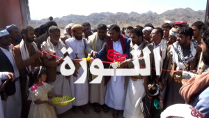 طعيمان يفتتح مشروعي مياه ومدرسة في مديرية صرواح بمأرب