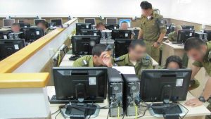 ما أهمية وحدة 8200 ؟ وما حجم التفوق الذي فرضه حزب الله في قصفها؟