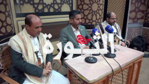 وزير الإعلام يناقش سير العمل بقطاع إذاعة صنعاء البرنامج العام