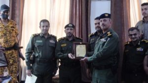 IMG_20240814_184037_114 نائب وزير الداخلية يكرّم ضباط وأفراد مركز شرطة بني حوات بأمانة العاصمة