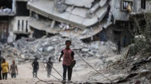 bd680292c4afd4cd7b8c37fcb8e03532 استشهاد فلسطينيين إثنين واصابة آخرين في قصف العدو على غرب رفح