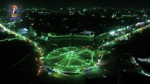 121 قاطرة مشتقات نفطية في ذمار تنظم مسيرة ضوئية (صور)