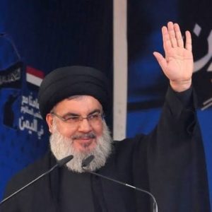 ناطق أنصار الله: فراق السيد نصر الله لن يفت من عضد إخوانه من بعده بل يمنحهم قوة إلى قوتهم