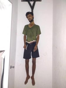 طارق عفاش يجبر سجين على الانتحار في عدن (شاهد الصورة)