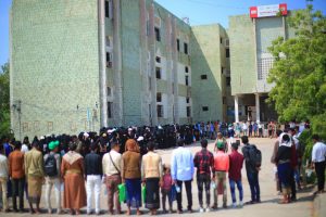 جامعة الحديدة6 وقفة في جامعة الحديدة تبارك عملية ” يافا” وتندد بمجازر كيان العدو الصهيوني