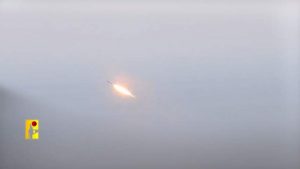 شاهد.. حزب الله يقصف عصب الصناعات العسكرية للكيان وكبريات قواعده الجوية