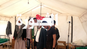 رئيس هيئة مستشفى الثورة يتفقد التجهيزات الطبية بساحة ميدان السبعين1 رئيس هيئة مستشفى الثورة يتفقد التجهيزات الطبية بساحة ميدان السبعين