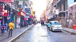 شوارع-عدن مواطنون يقبضون على “رجل أمن” في عدن يحاول سرقة محل ذهب