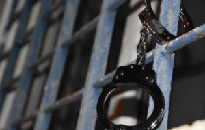 ارتفاع حصيلة المعتقلين في مناطق الساحل الغربي على خلفية الاحتفال بالثورة