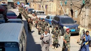 مسيرة شعبية مسلحة في صنعاء القديمة احتفالاً بثورة 21 سبتمبر وتضامناً مع فلسطين ولبنان