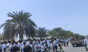 GFDGFD_medium حضرموت.. مرتزقة العدوان تفرق بالرصاص الحي احتجاجات منددة بتردي الأوضاع الخدمية