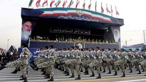 إيران تعلن رفع ميزانية القطاع العسكري بنسبة 200%