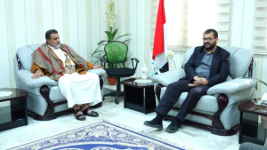 شيبان وادريس يناقشان الوضع الصحي بمحافظة البيضاء1 شيبان وادريس يناقشان الوضع الصحي بمحافظة البيضاء