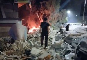 IMG_20241008_215700_596 مصدر عسكري سوري: عدوان صهيوني يستهدف أحد الأبنية السكنية في حي المزة بدمشق