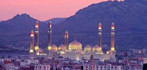 تشييع جثماني الشهيدين الرائد هادي والملازم الشاحذي بصنعاء