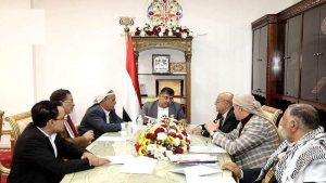 اجتماع استثنائي بصنعاء لمناقشة دعم فاتورة مرتبات موظفي الدولة (تفاصيل سارة)