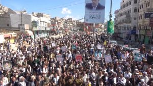 البيضاء.. مسيرات ووقفات حاشدة مباركة بانتصار لبنان وإسناداً لغزة