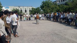 جامعة الحديدة جامعة الحديدة تنظم وقفات تضامنية مع الشعبين الفلسطيني واللبناني