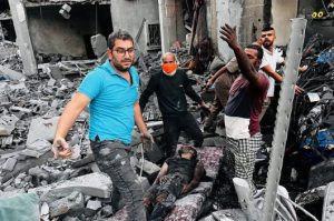 ليلة دموية عنيفة شهدتها غزة بفعل الغارات والقصف الصهيوني