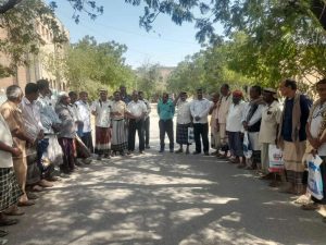 جامعة الحديدة وقفات بجامعة الحديدة تحت شعار “مع شعبنا وجيشنا مستمرون بالتصعيد ولأجل غزة مستعدون لأي تهديد صهيوامريكي”