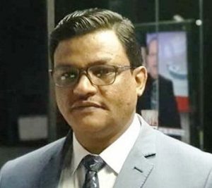 اليمن يتحدى ثلاثي الشر