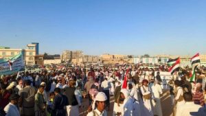 قبائل المهرة تستنكر العدوان الثلاثي على اليمن وتؤكد رفضها للتدخل الخارجي