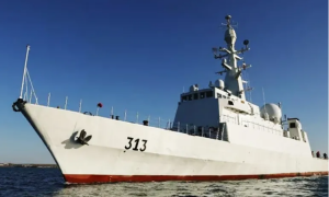 بالصورة.. طهران تكشف عن مدمرة جديدة للرصد الاستخباراتي