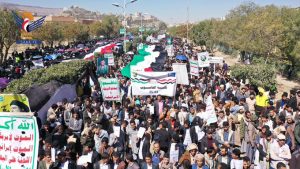 مسيرة تتويج ضخمة للمسيرات الداعمة لغزة بجامعة صنعاء (شاهد الصور)