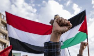 ٢٠٢٥٠١٢٣_١٧٤٩١٩ المقاومة الفلسطينية تُدين قرار ترامب بتصنيف أنصار الله “منظمة إرهابية”