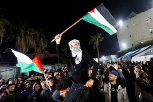 IMG_20250116_123037_805 دعوات فلسطينية لتحويل استقبال المحررين لمسيرات شعبية وفاء للمقاومة وغزة