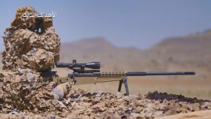 صور: مناورة رمزية لخريجي دفعة من وحدة القناصة في القوات المسلحة اليمنية إهداء لقناصي غزة ومجاهديها وشعبها الصامد