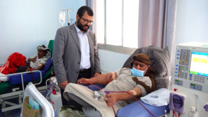 وزير الصحة يفتتح مركز الغسيل الكلوي الجديد بالمستشفى الجمهوري بصنعاء