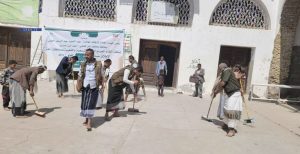 استعداداً لشهر القرآن.. تدشين حملة “أن طهرا بيتي” بتعز