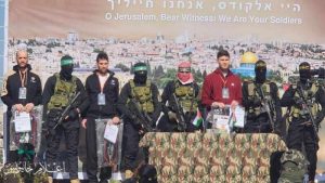 تسليم الاسرى المقاومة الفلسطينية تسلم 3 اسرى صهاينة للصليب الأحمر