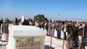 صعدة..قيادة وكوادر مستشفى القدس العسكري تزور مقام الشهيد القائد