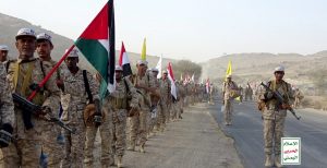 مسير عسكري لقوات الدعم والإسناد استعداداً لمواجهة العدو