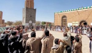أبناء صنعاء ينظمون وقفات ومسيرات نصرة لغزة واعلاناً للجهوزية
