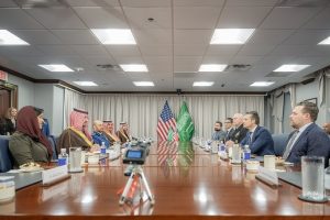 رهان السعودية على ترامب: مقامرة خطيرة بإشعال الحرب في اليمن